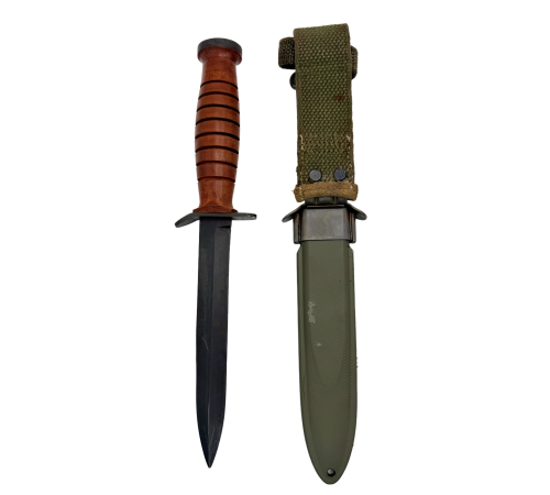 WW2 US M3 Knife K.I Guard Marked Kinfolks M8 Scabbard Early OD 